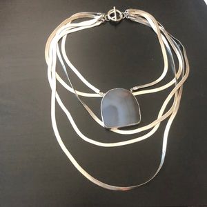 NWOT Woman Fashion Necklace